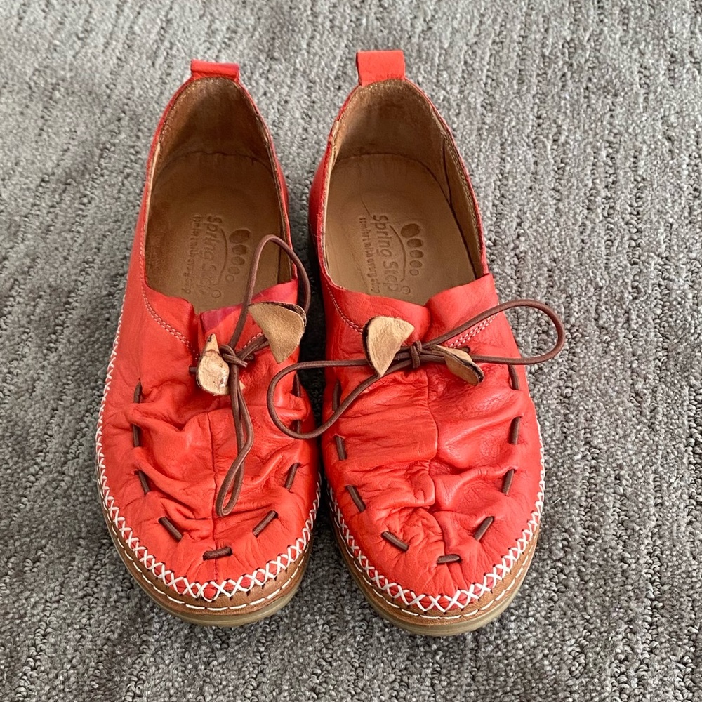 Spring Step Red Leather Casual Flats with Bow Detail